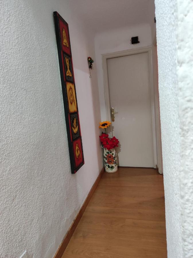 Aparment Puerto Alto Apartment Madrid Luaran gambar